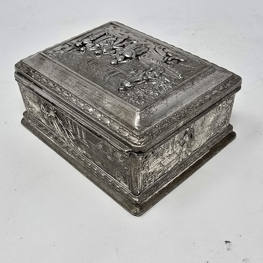 Vtg french jewelry box vanity trinket box casket engraved hinged florentine - Picture 6 of 12